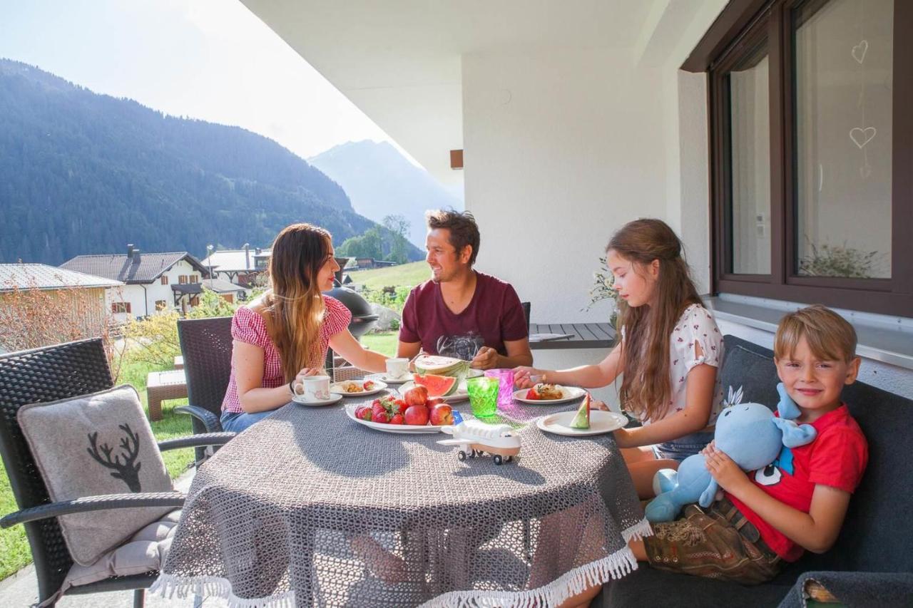 Alpenzauber Apartment Montafon Sankt Gallenkirch Exteriér fotografie